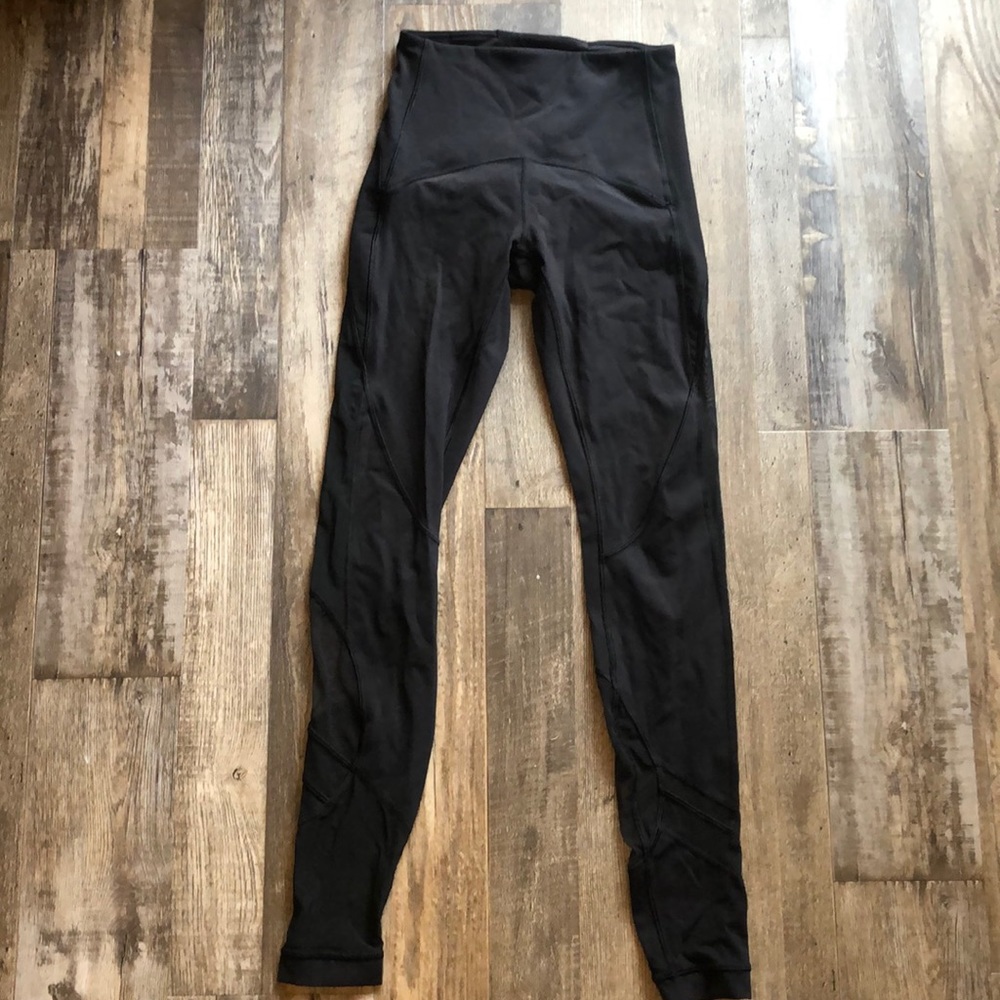 Lululemon Mesh Leggings NWOT